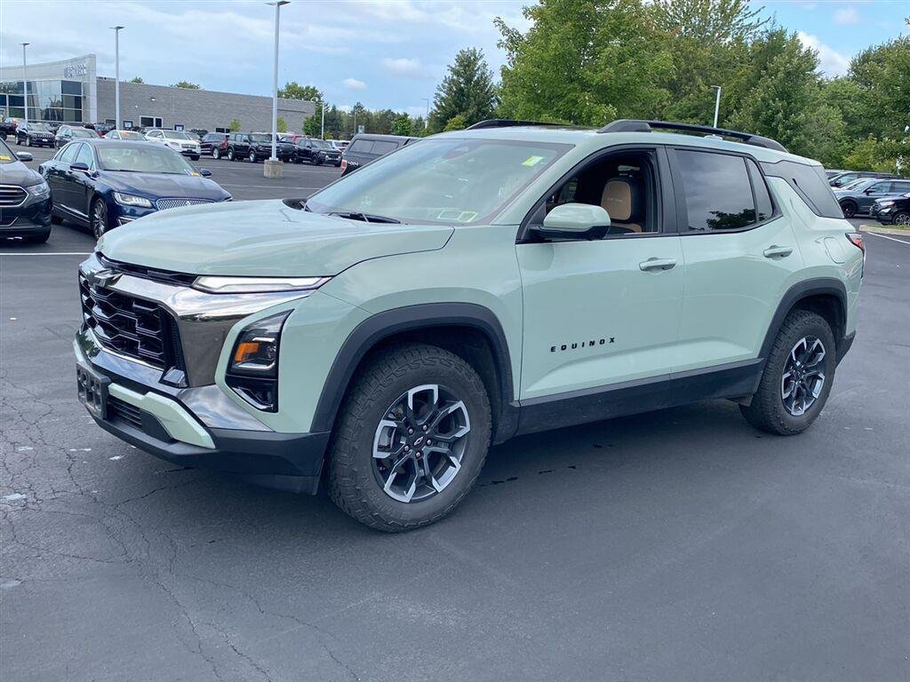 Used 2025 Cacti Green Chevrolet AWD ACTIV image 7