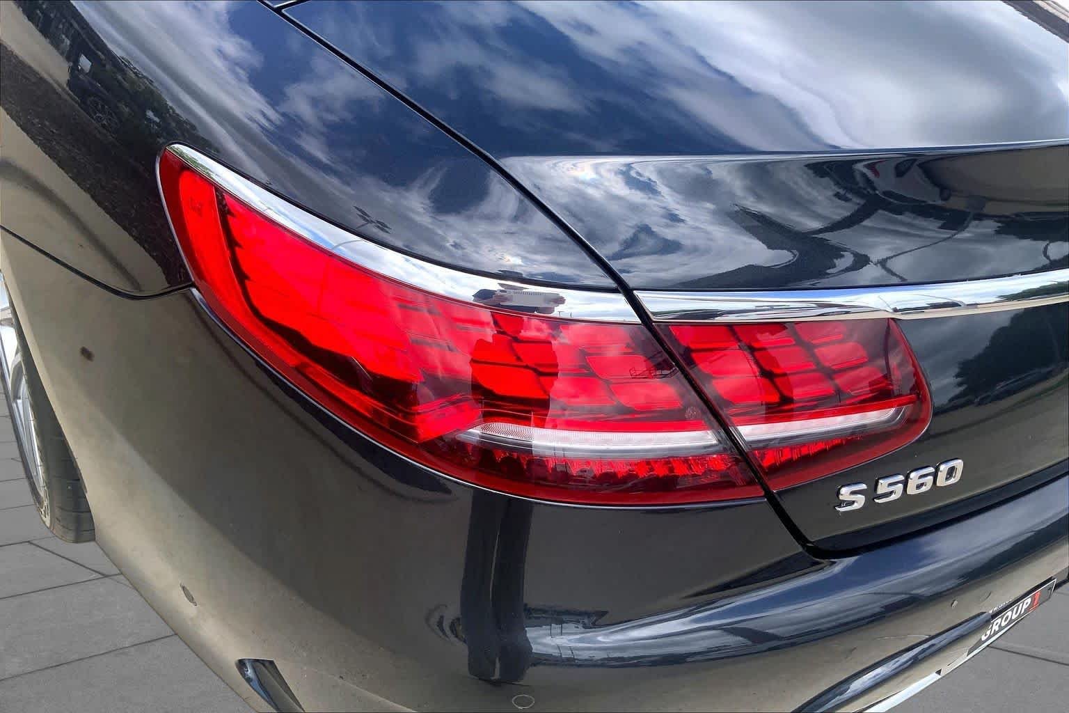 Used 2020 Magnetite Black Metallic Mercedes-Benz S 560 image 26