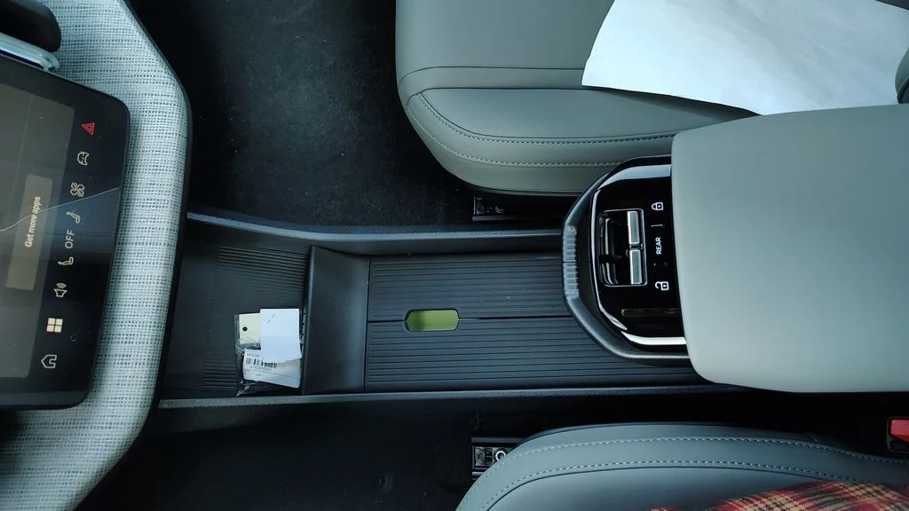 2026 Volvo EX30 Plus - Photo 16