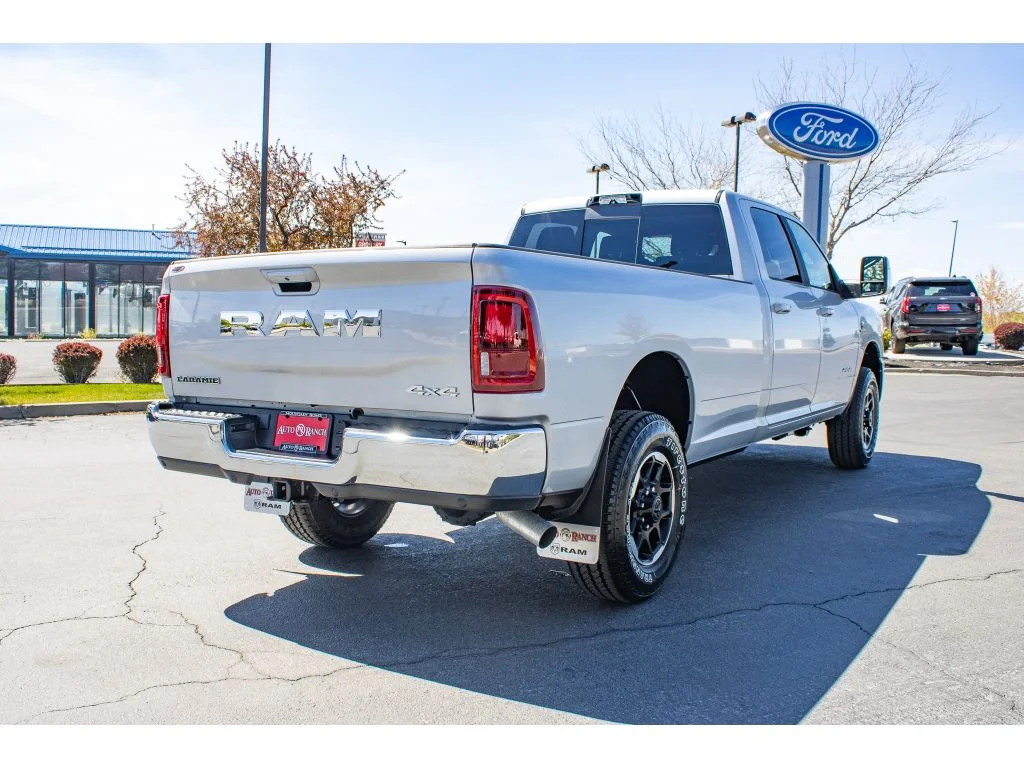 New 2026 Silver-Zynith Exterior Paint RAM Laramie image 7