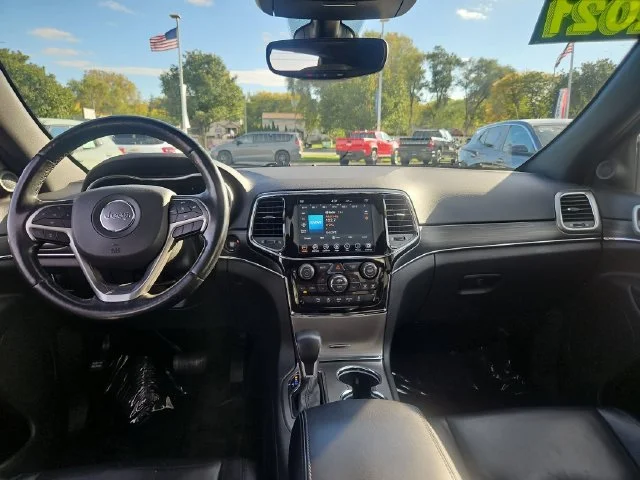 Used 2021 Black Jeep Limited image 12