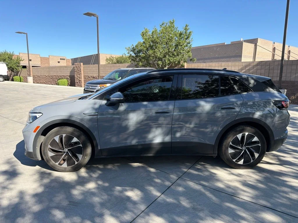 Used 2022 Gray Volkswagen Pro image 2