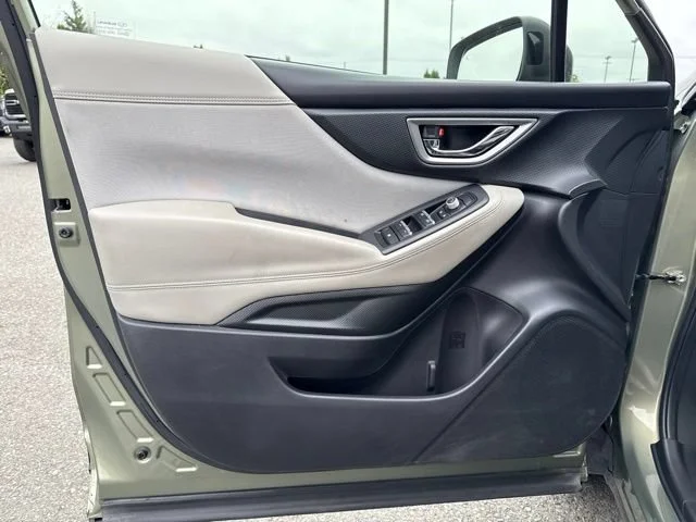 Used 2020 Jasper Green Metallic Subaru Premium image 24