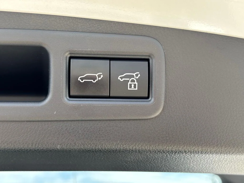 Used 2024 White Pearl Lexus 350 Premium image 28