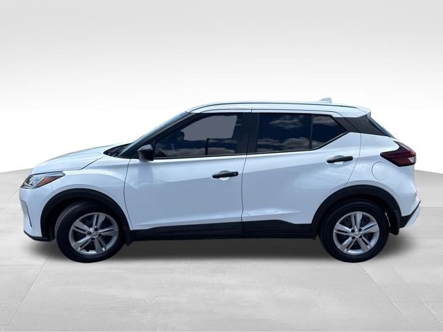 Certified Used 2024 White Nissan S image 5