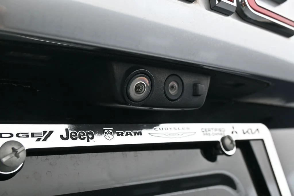 Used 2022 Onyx Black GMC Denali image 43