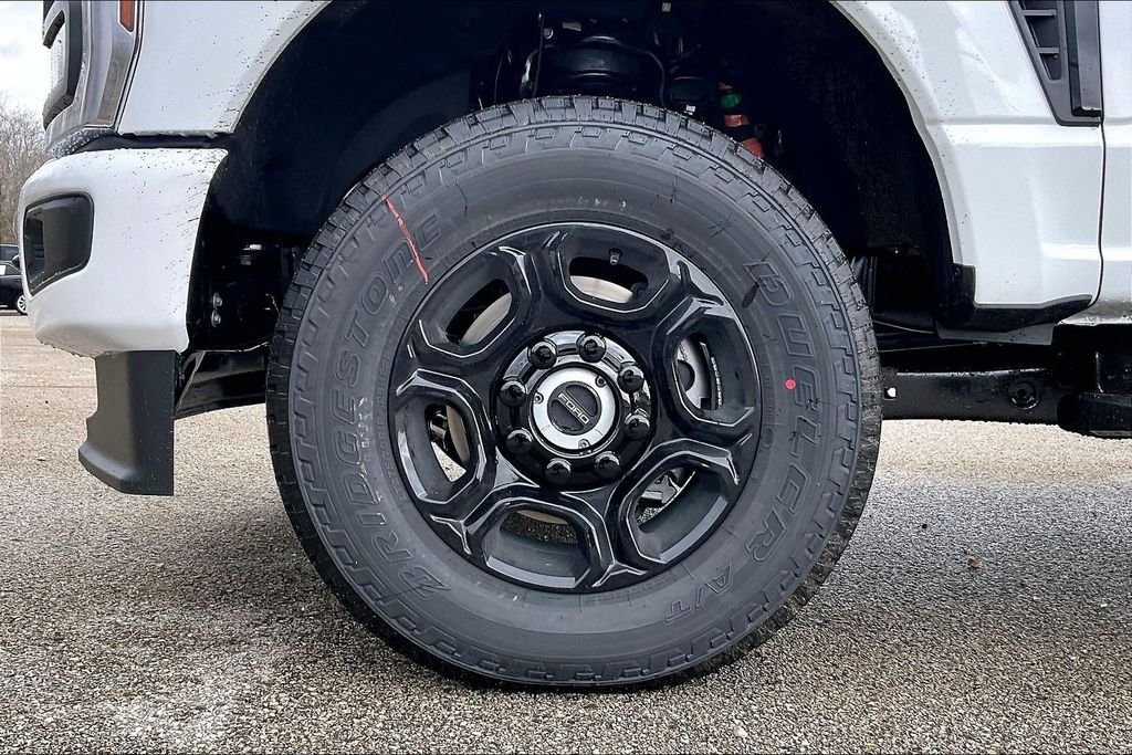 New 2026 Ford Super Duty F-250 XL 4D Crew Cab