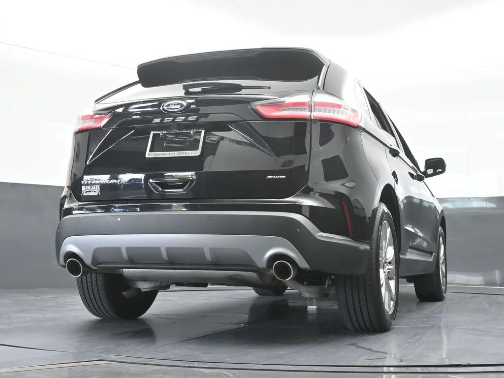 Used 2024 Black Metallic Ford Titanium image 63