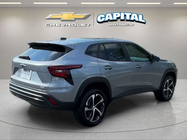 Used 2024 Gray Chevrolet 1RS image 6