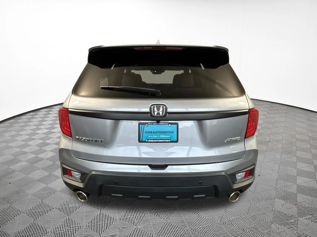 Used 2023 Gray Honda EX-L image 10