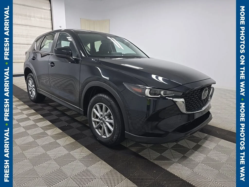 2023 Mazda CX-5 S Auto AWD's photo