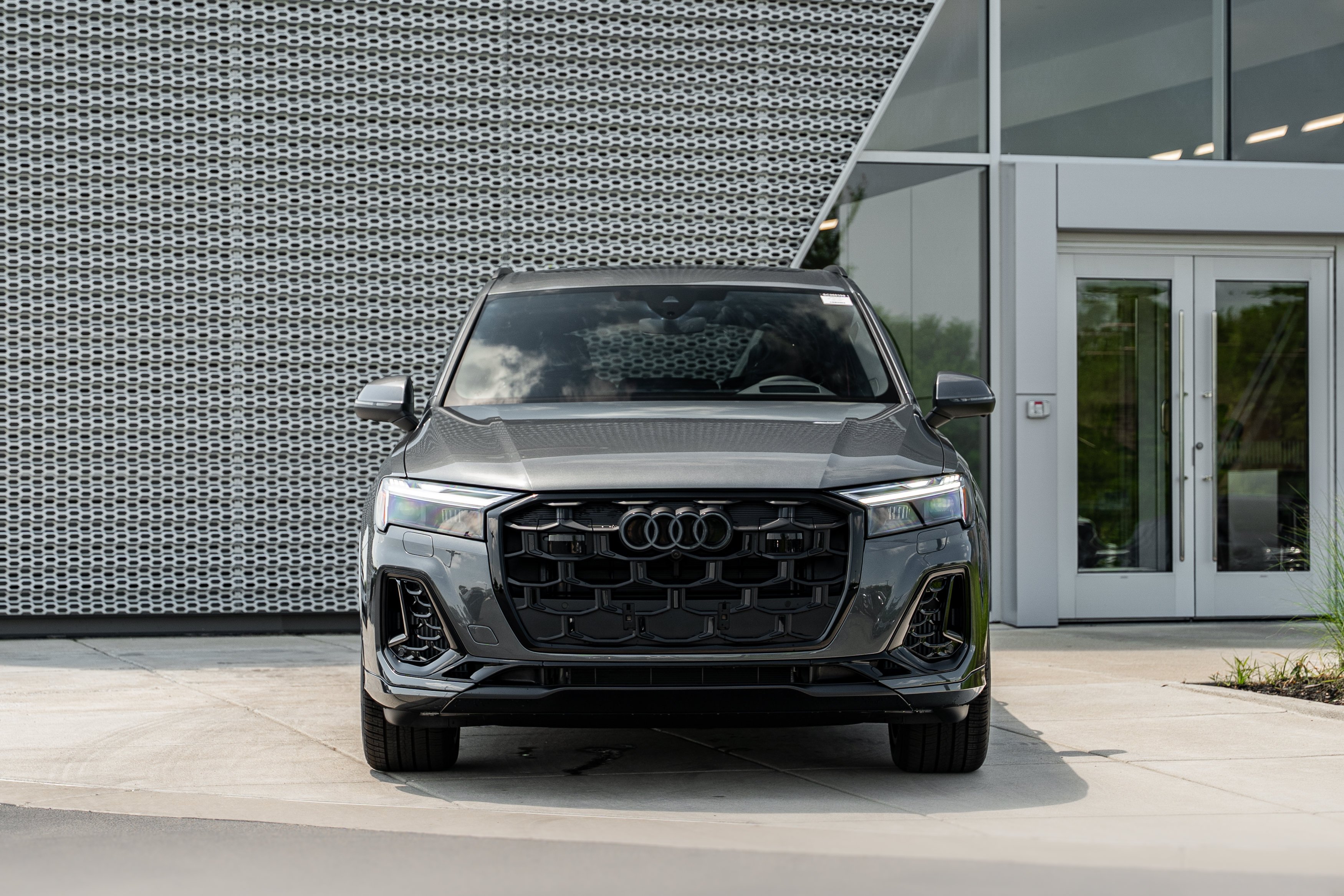 New 2026 Daytona Gray Audi S line Prestige image 37