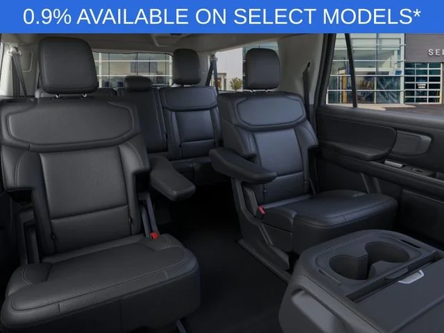 New 2026 Star White Metallic Tri-Coat Ford MAX Platinum® image 11