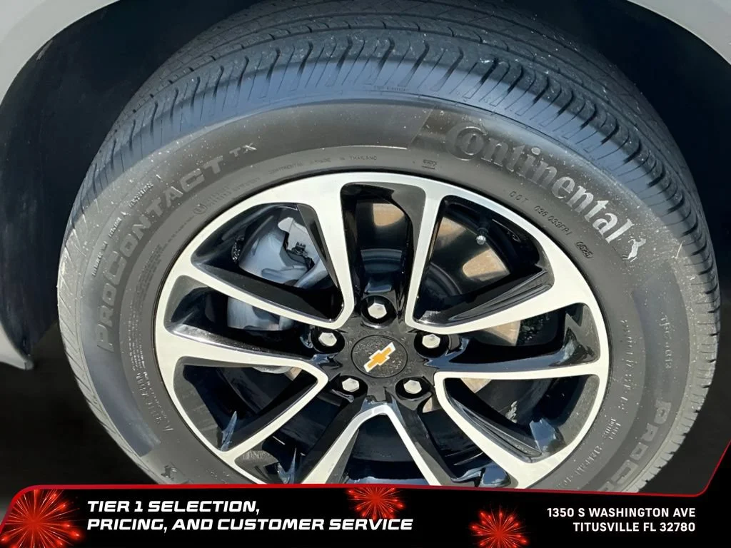 Used 2025 Mosaic Black Metallic Chevrolet LT image 34