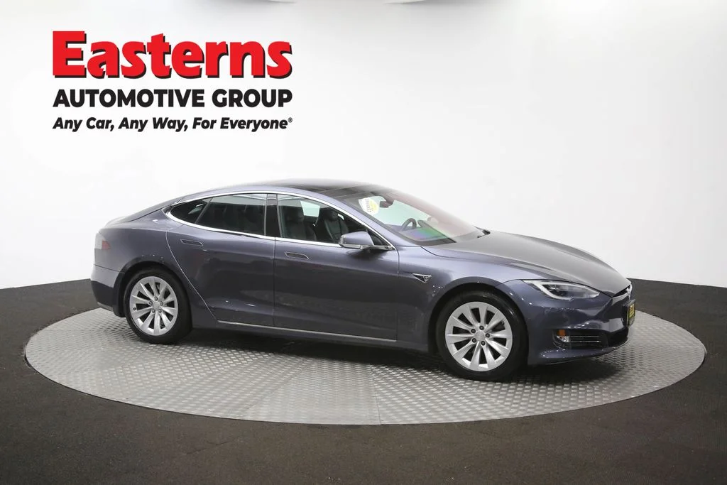 Used 2017 Gray Tesla 90D image 43