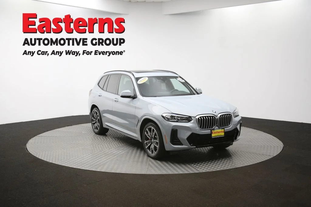 Used 2022 Gray BMW sDrive30i image 51