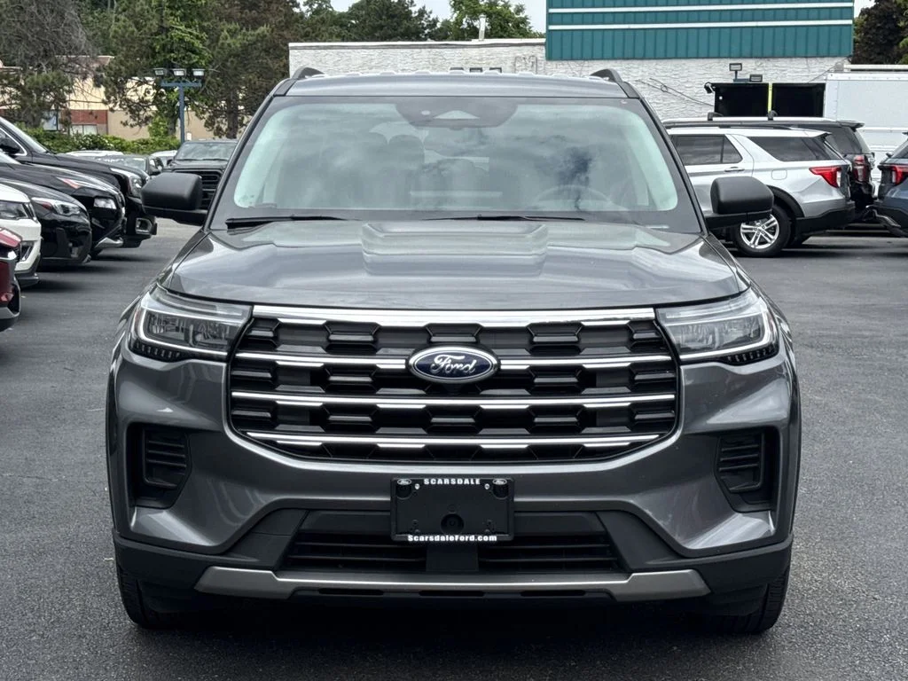Used 2025 Carbonized Gray Metallic Ford Active image 2