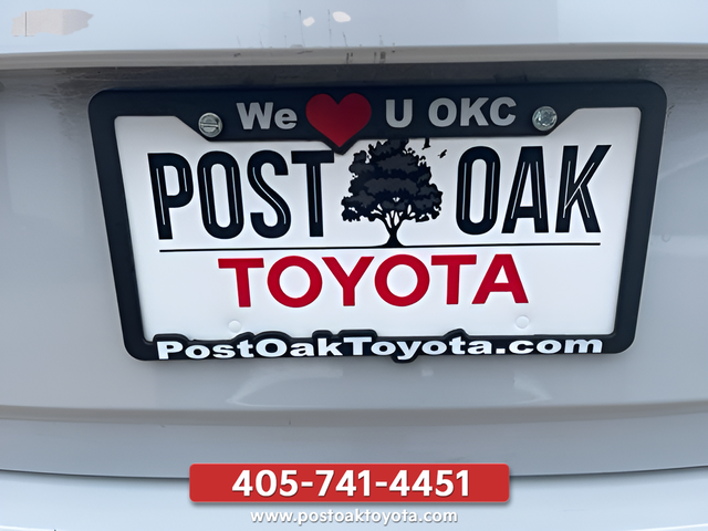 Used 2022 Gray Mitsubishi SE image 8