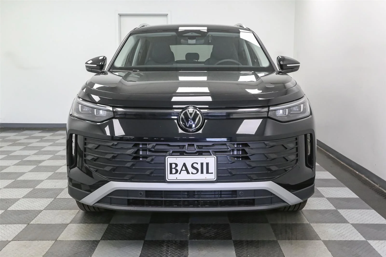 New 2026 Deep Black Pearl Volkswagen SE image 3