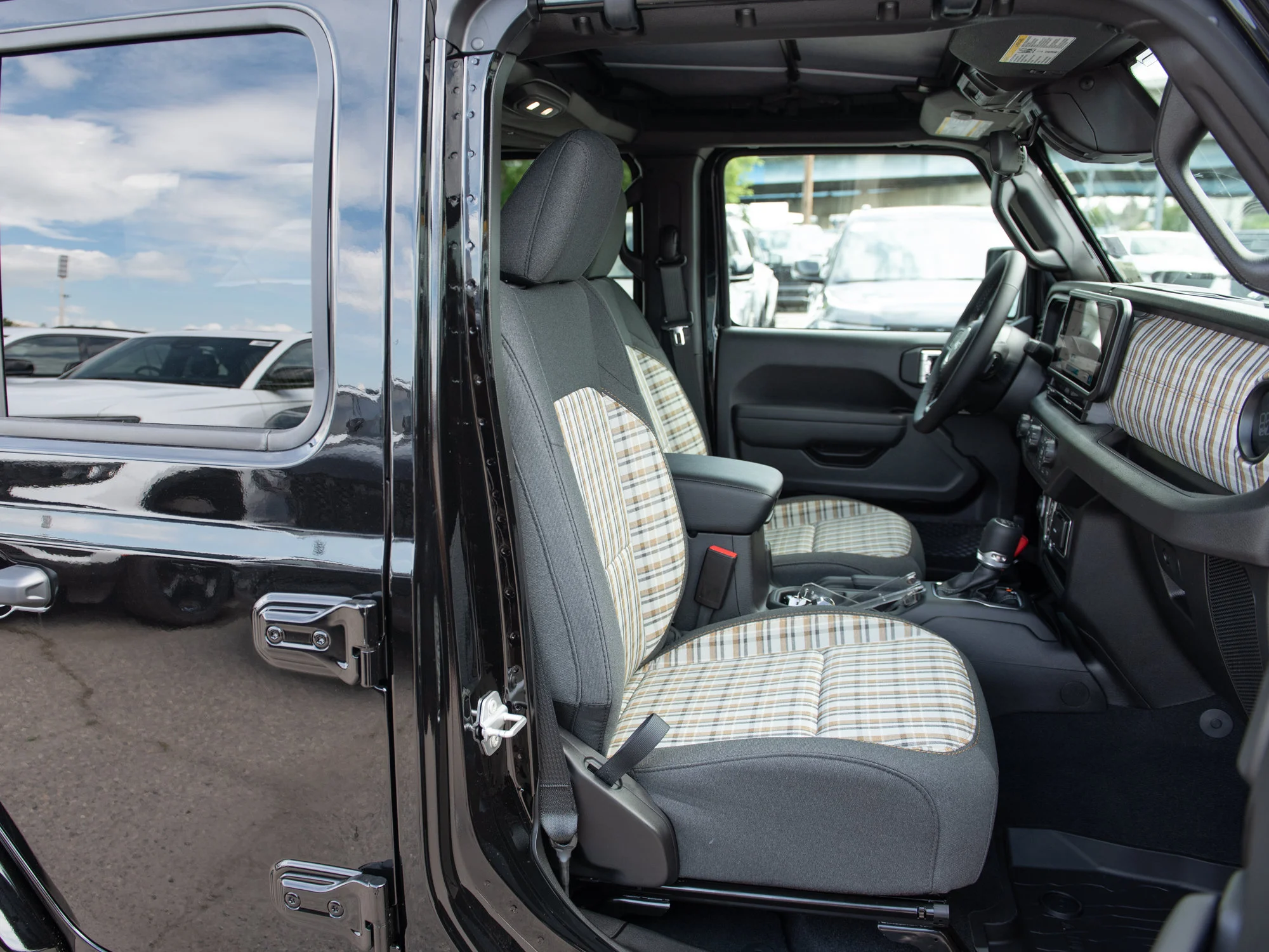 New 2026 Black Jeep 85th Anniversary* image 23
