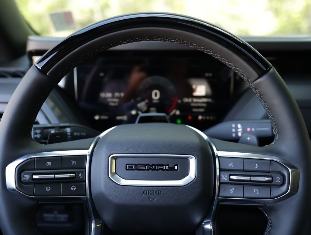 2026 GMC Yukon XL Denali - Photo 12
