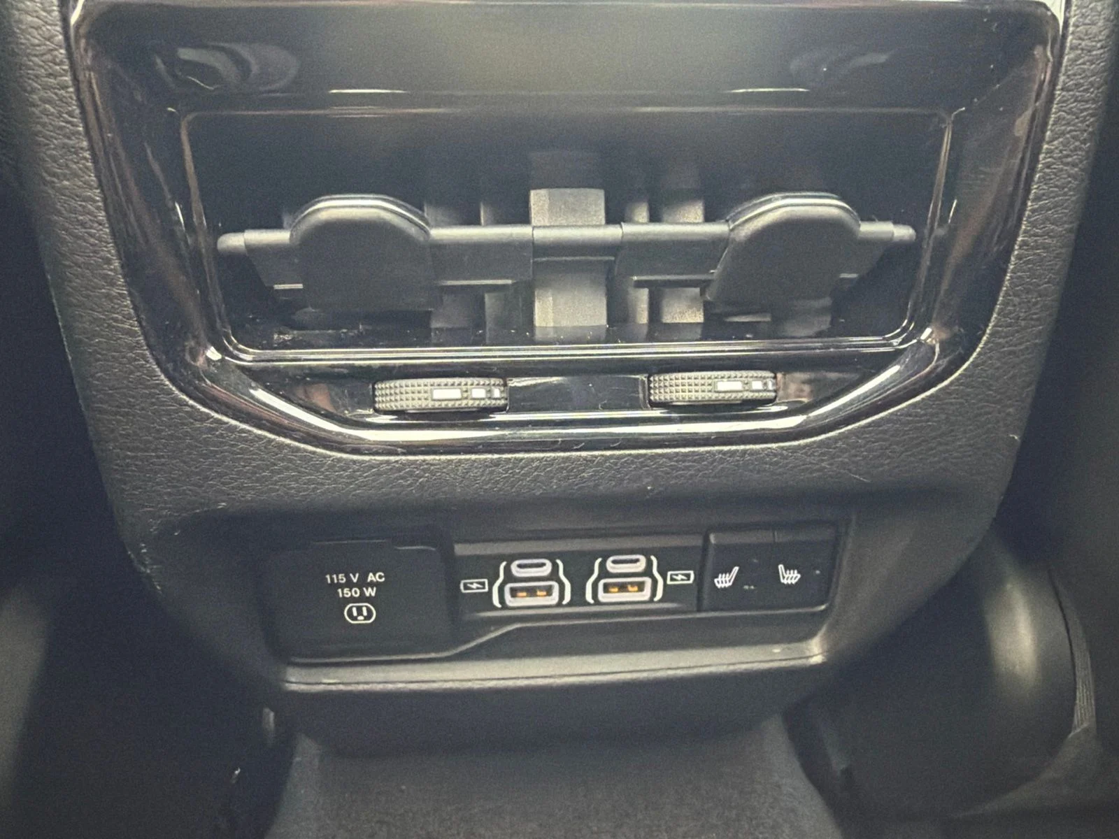 Used 2022 Metallic Jeep Overland image 22