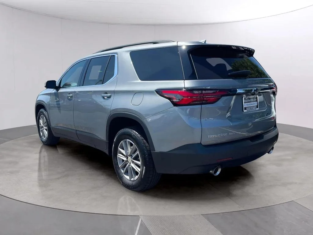 Used 2023 Sterling Gray Metallic Chevrolet LT image 3