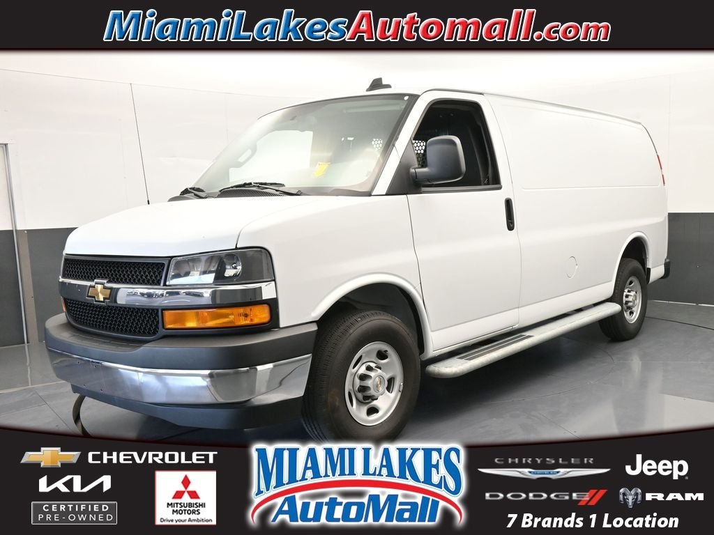 2024 Chevrolet Express Cargo