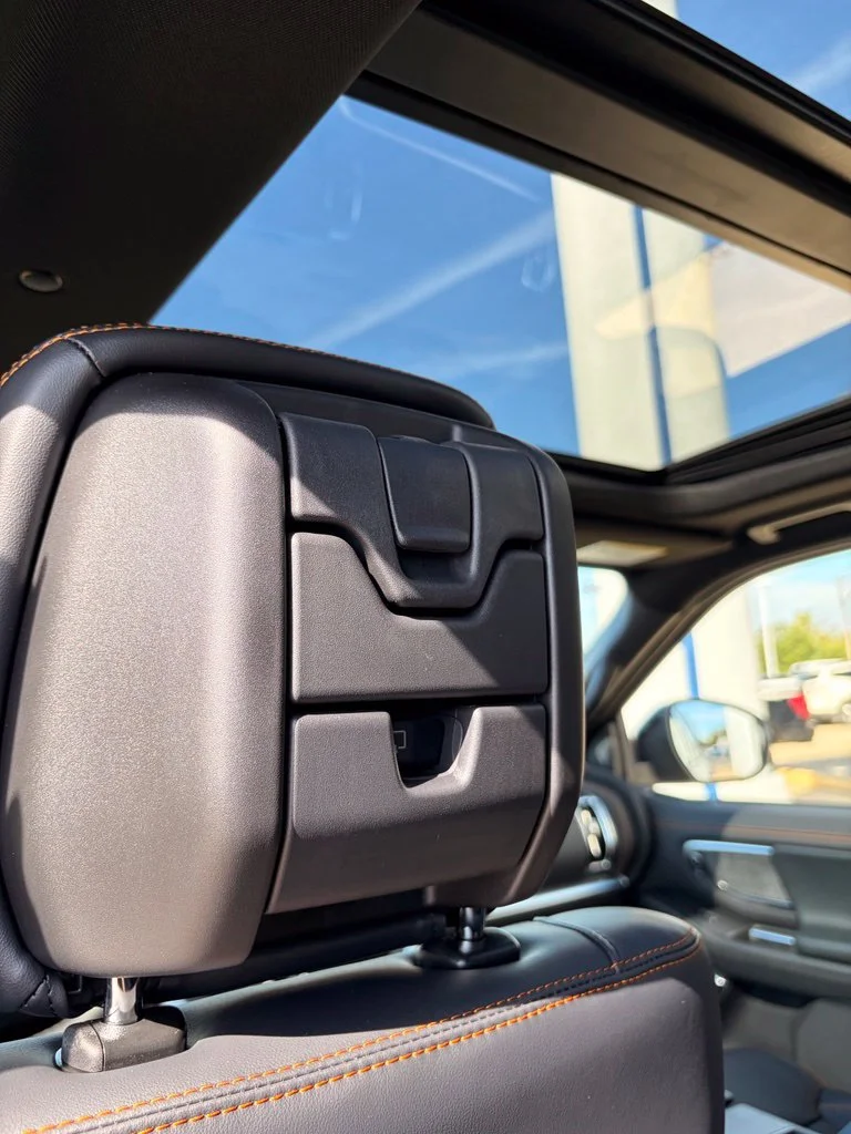 New 2027 Agate Black Metallic Ford Tremor® image 28