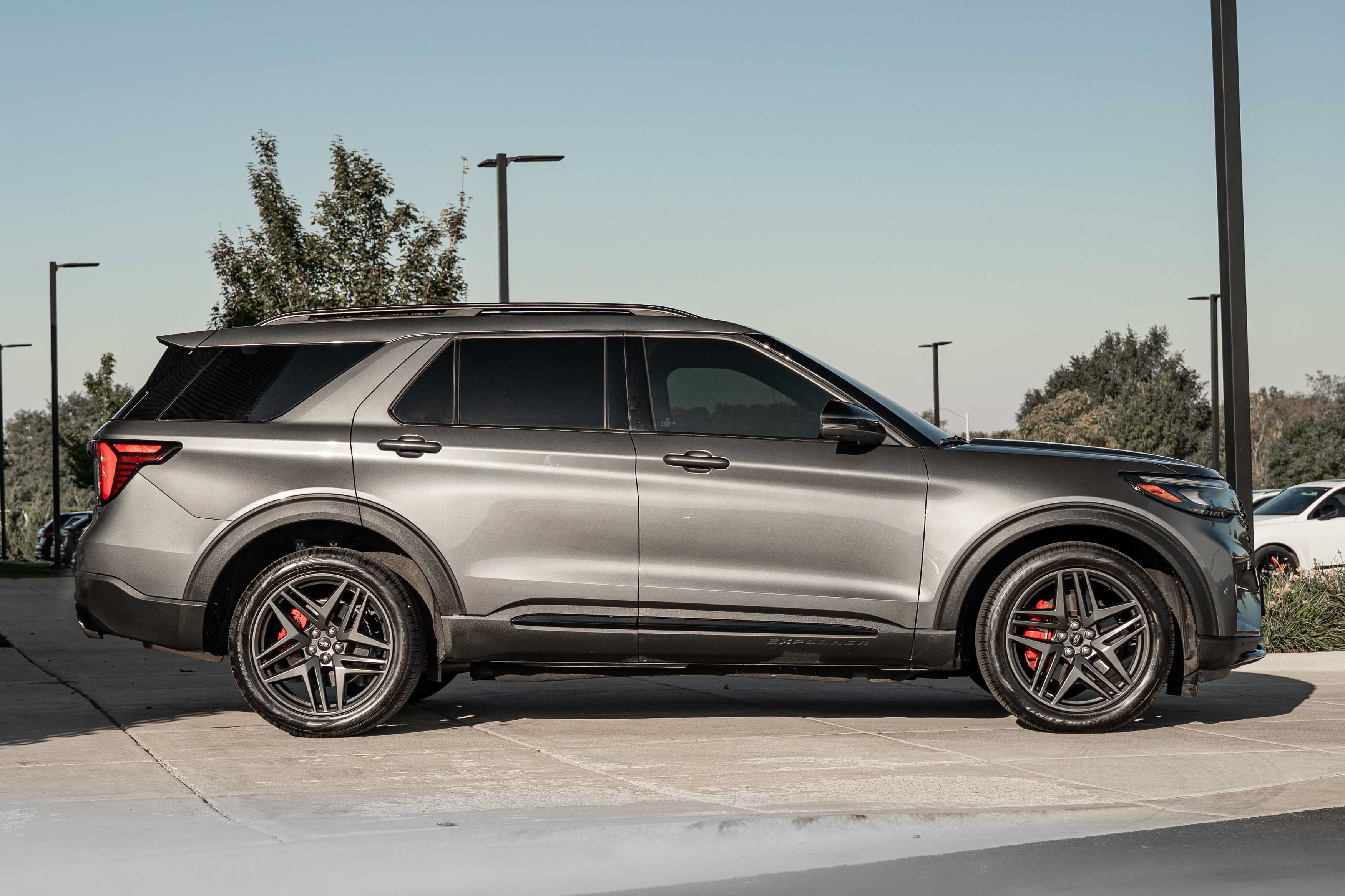 Used 2025 Carbonized Gray Metallic Ford ST image 3