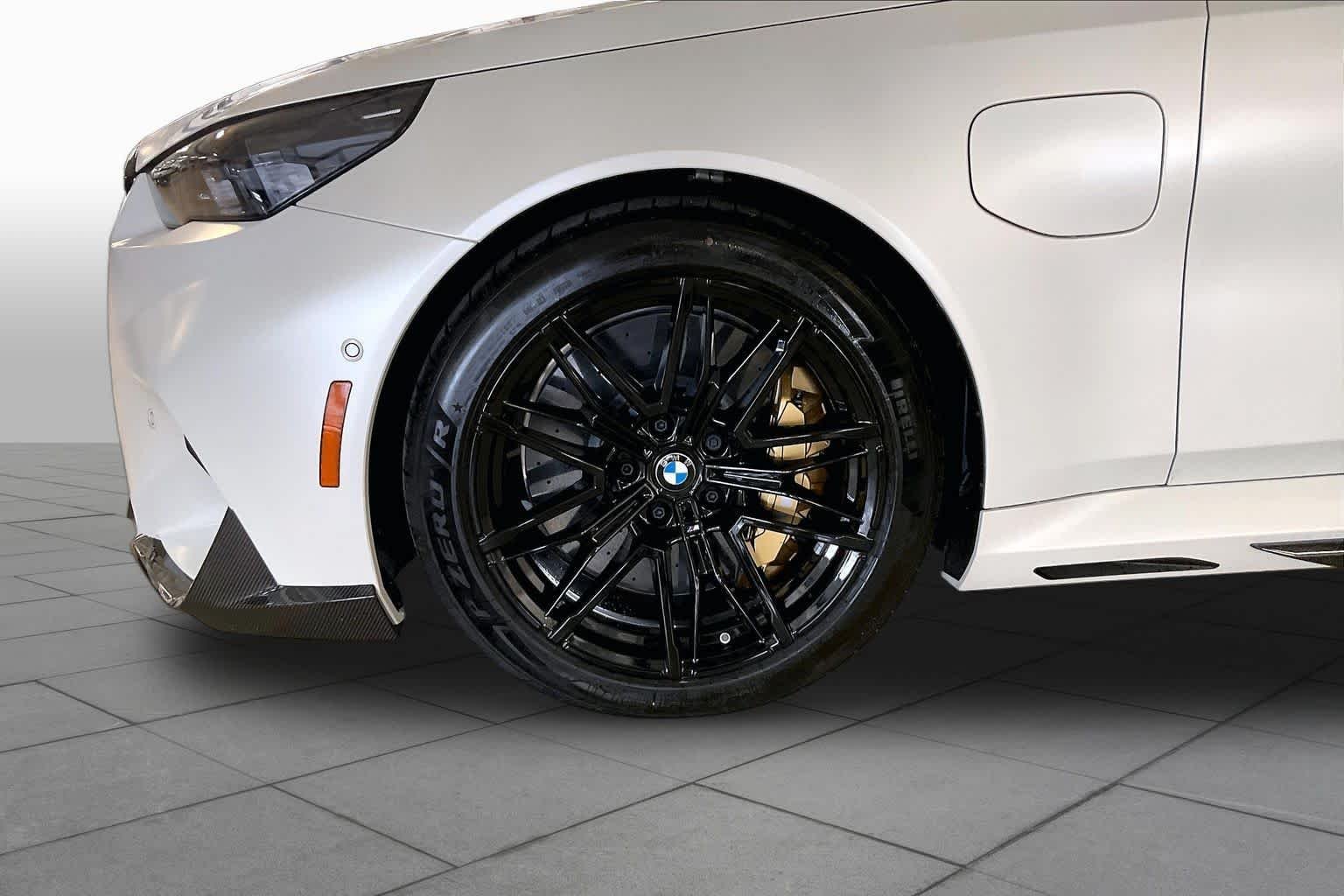 New 2027 Special Order Color BMW  image 11