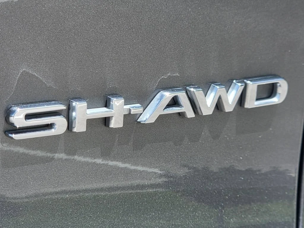 Used 2025 Liquid Carbon Metallic Acura w/Advance Package image 8