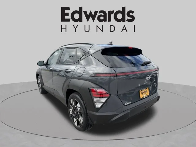 Used 2024 Gray Hyundai SEL image 8