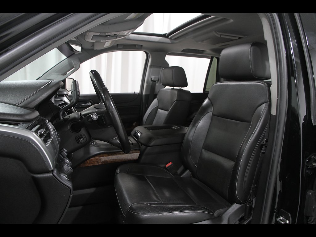 Used 2018 Black Chevrolet Premier image 5