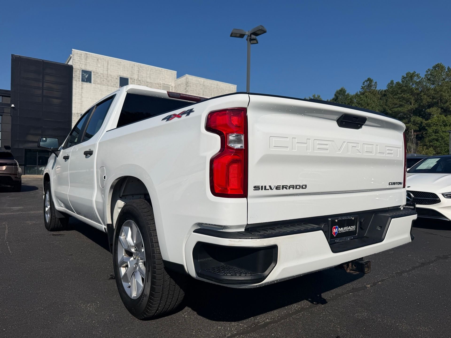 Used 2019 White Chevrolet Custom image 22