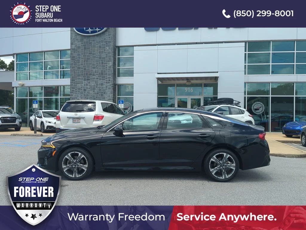 Used 2024 Black Kia EX image 4