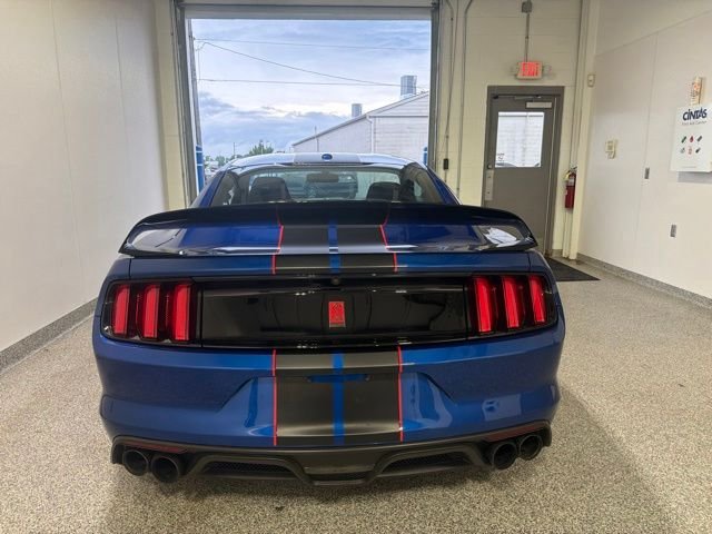 Used 2017 Blue Ford Shelby GT350R image 3