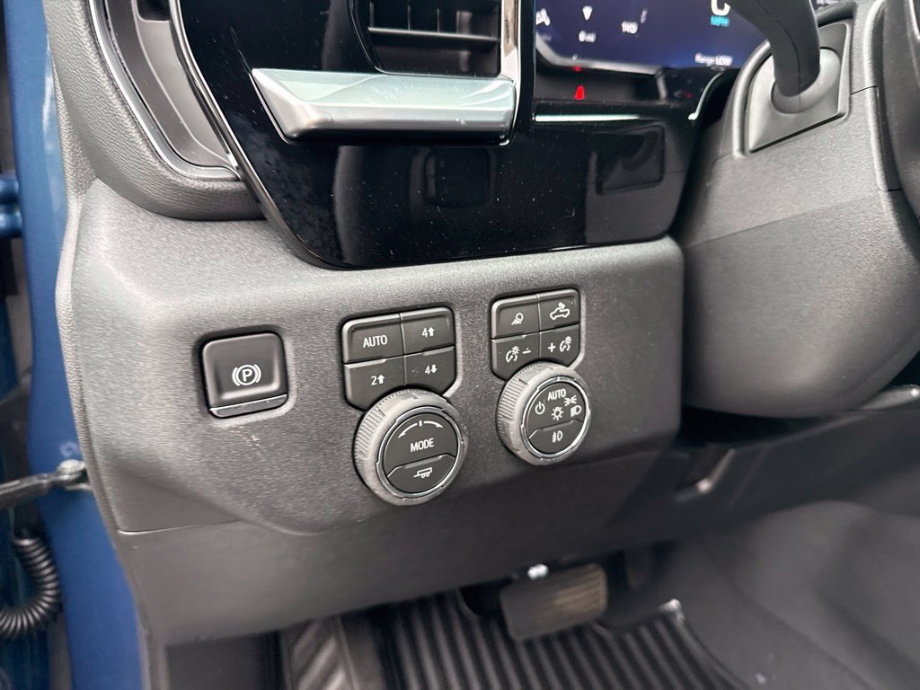 New 2026 Lakeshore Blue Metallic Chevrolet LT image 33