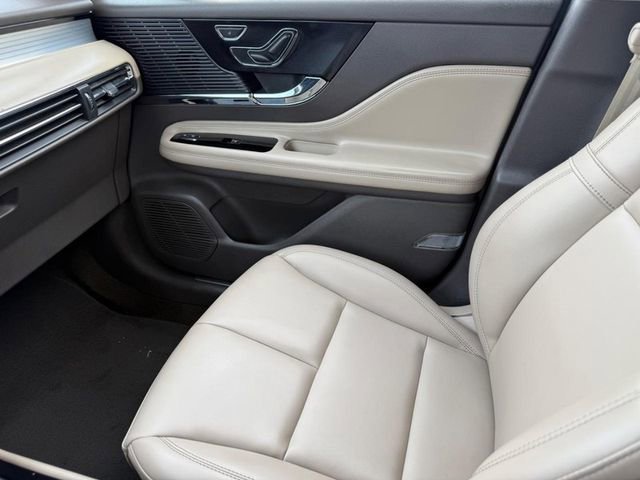 Used 2022 Brown Lincoln Standard image 20