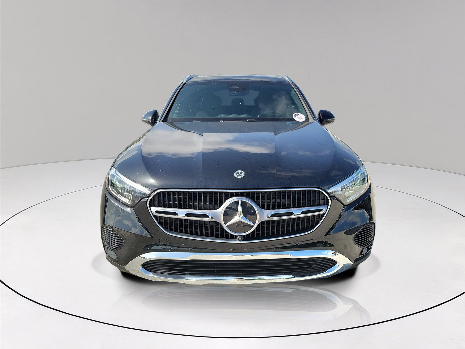 New 2026 Black Mercedes-Benz GLC 300 image 32