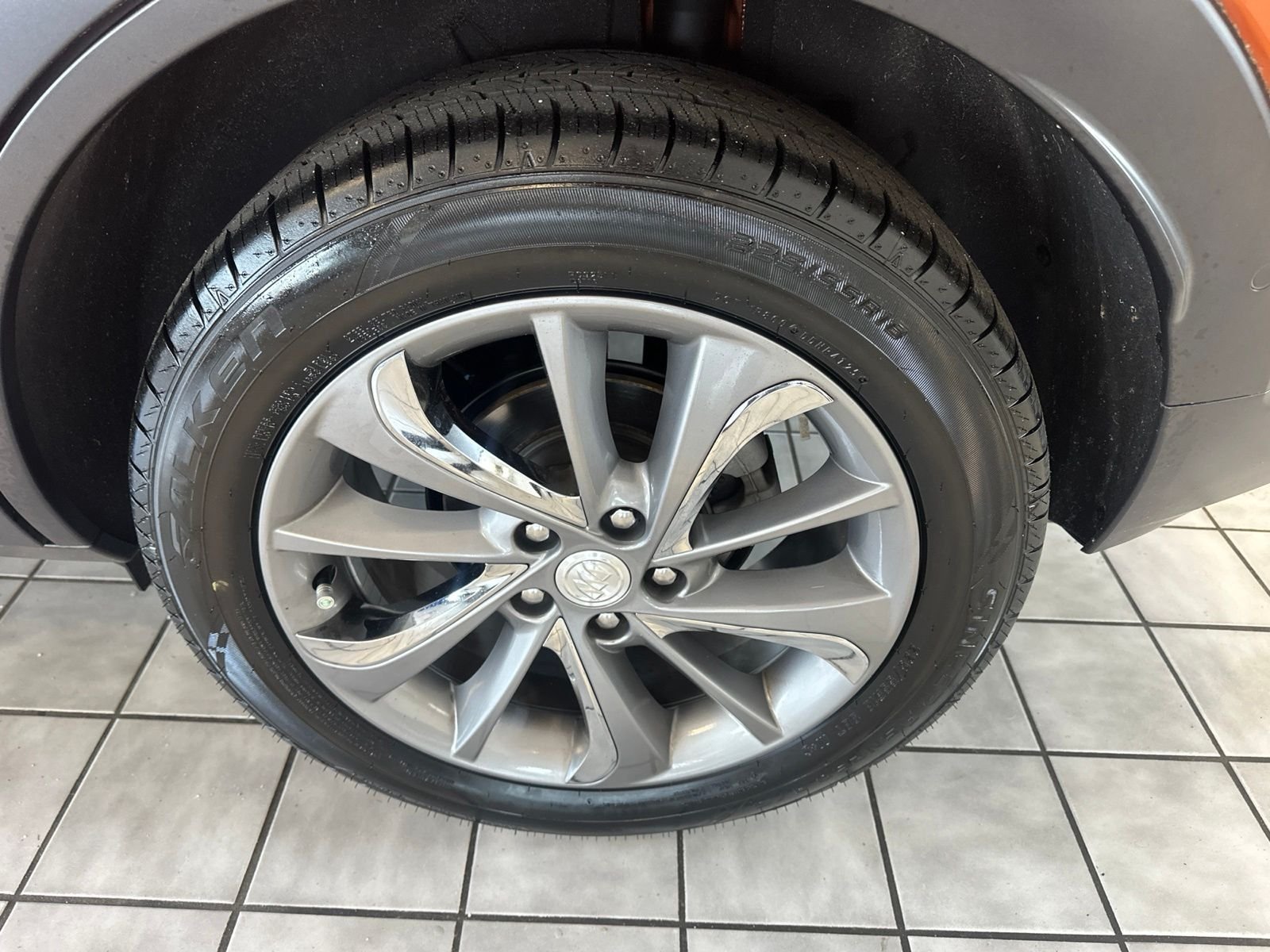 Used 2022 Orange Buick Essence image 23