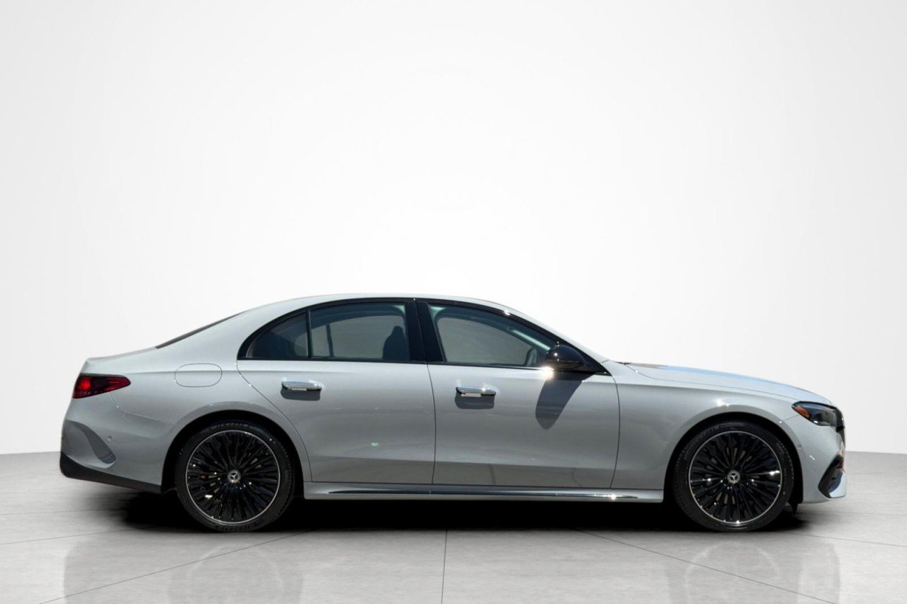 New 2026 MANUFAKTUR Alpine Grey Mercedes-Benz E 350 RWD Sedan image 6