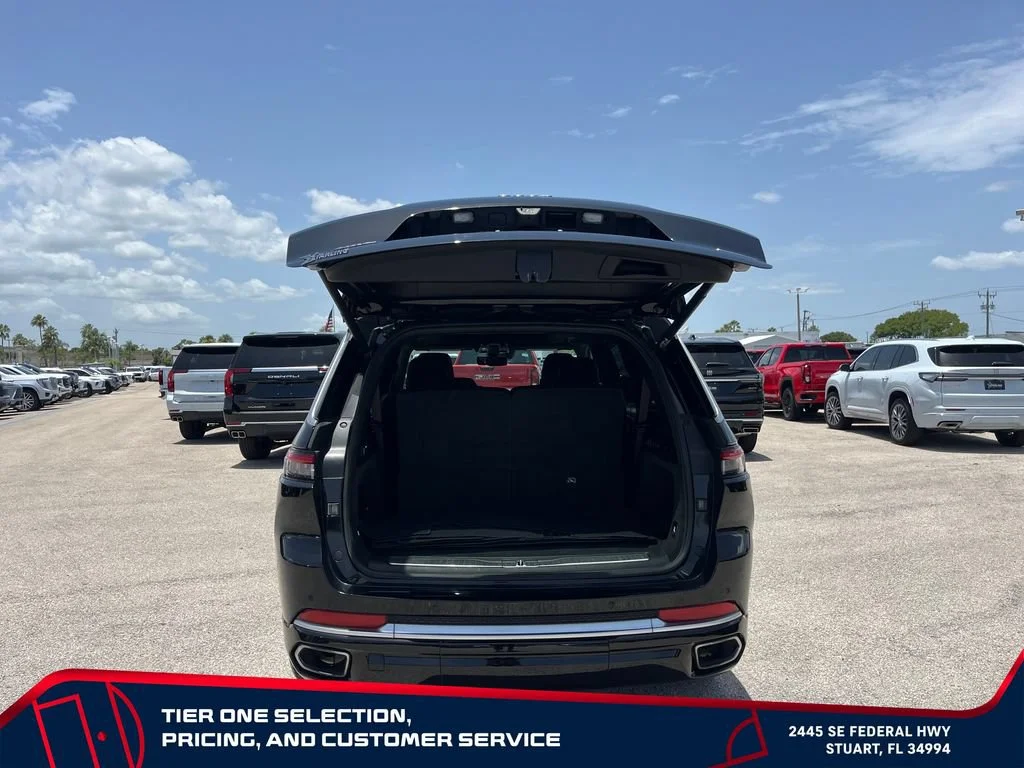 Used 2021 Black Jeep Summit Reserve 4x4 image 17