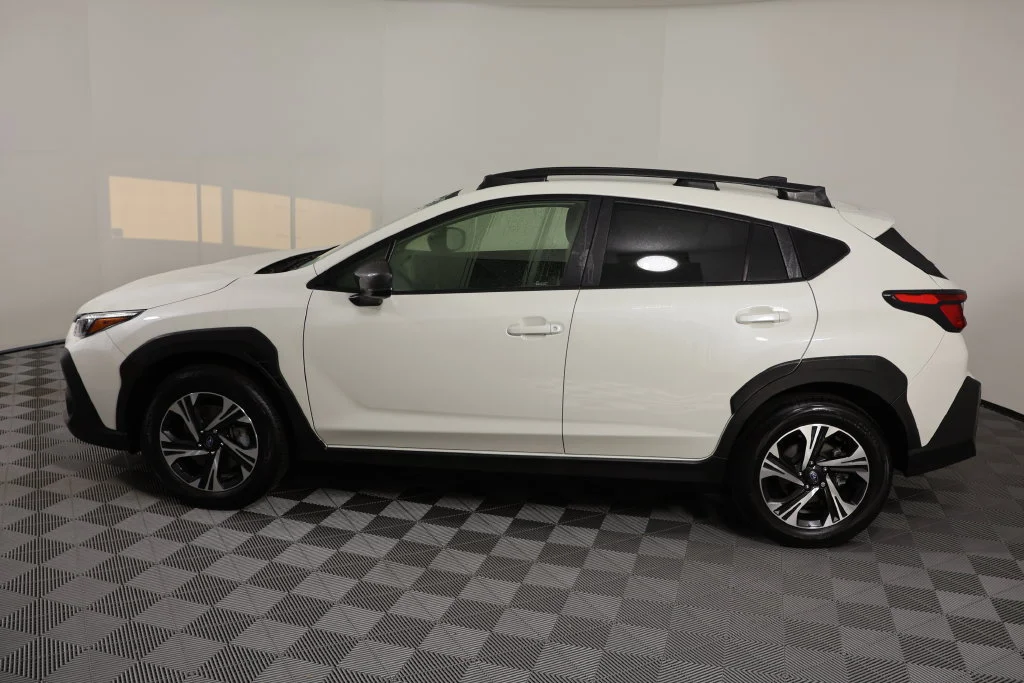 Used 2024 Crystal White Pearl Subaru Premium image 5