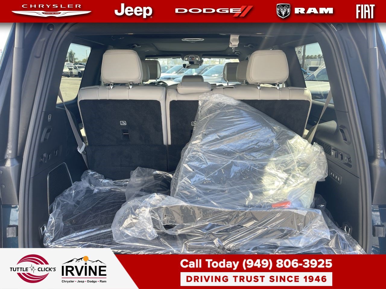 New 2026 Fathom Blue Pearlcoat Jeep Limited Reserve image 27