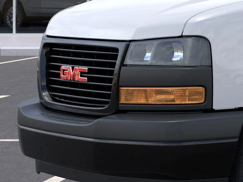 2025 GMC Savana Cargo Work Van - Photo 13