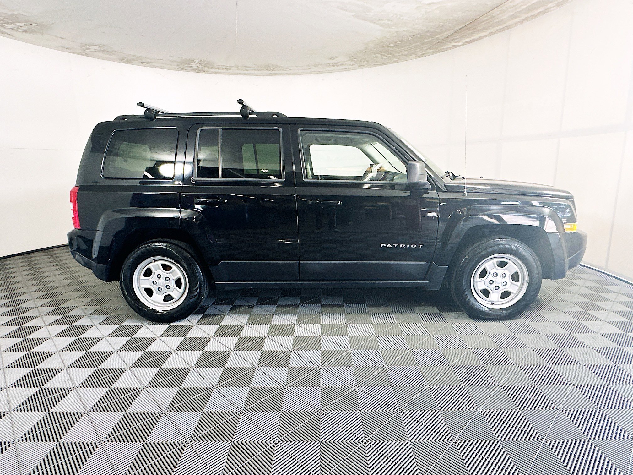 Used 2017 Jeep Patriot Sport with VIN 1C4NJPBA3HD149069 for sale in Coconut Creek, FL