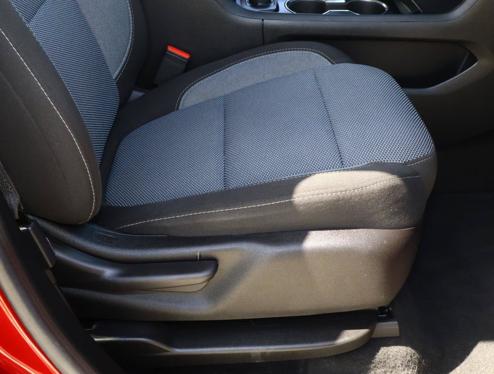 Used 2018 Cajun Red Tintcoat Chevrolet LT image 17