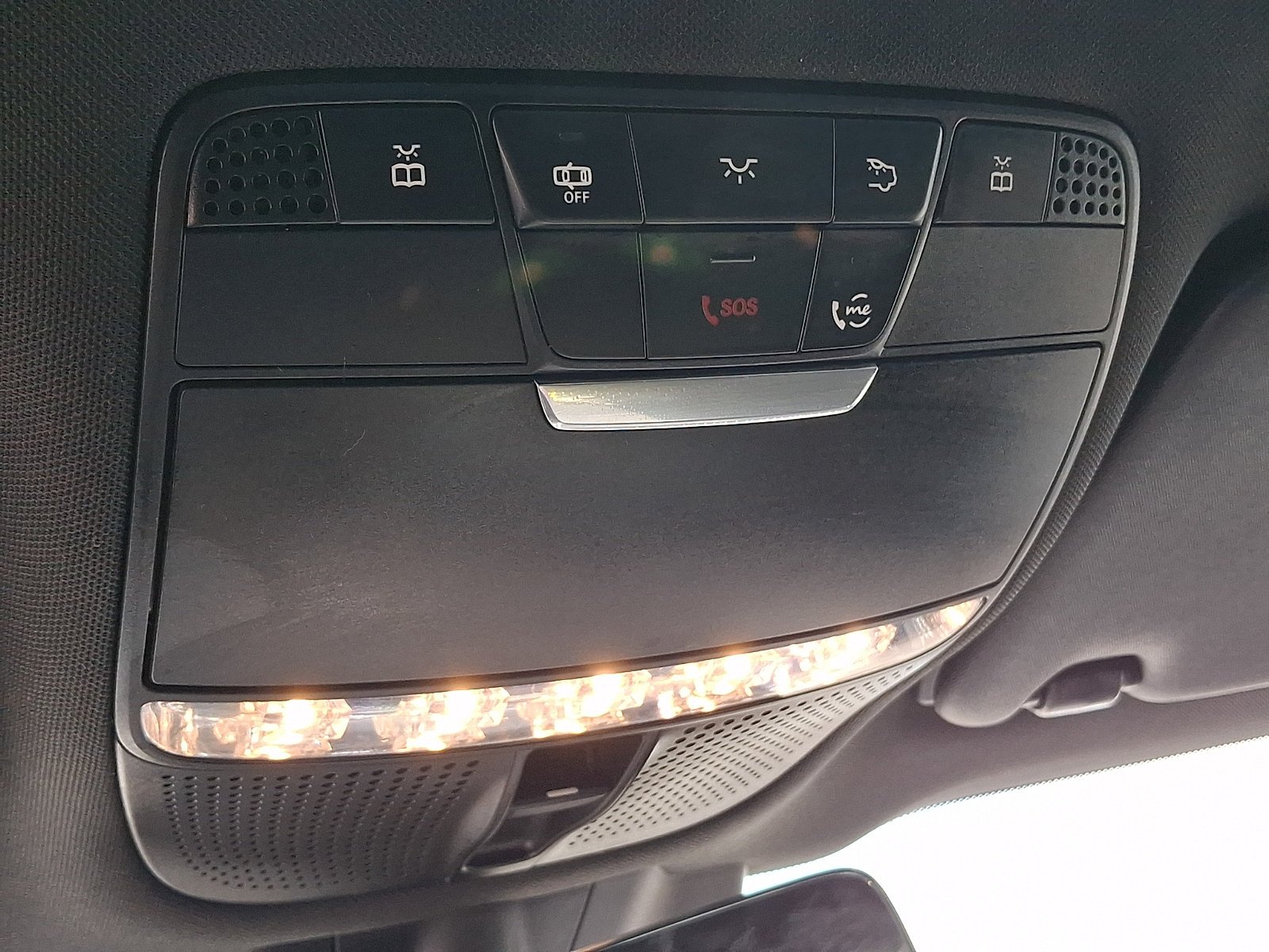 Certified Used 2022 Polar White   149 Mercedes-Benz GLC 300 image 25