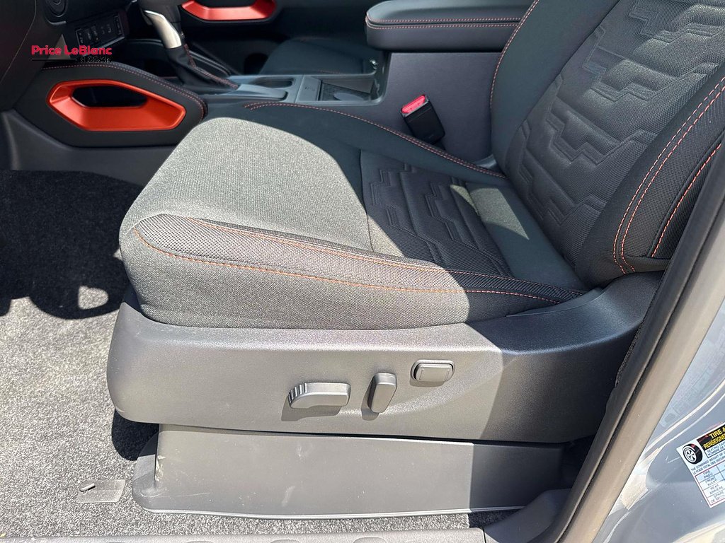 New 2027 Boulder Gray Pearl Nissan Crew Cab PRO-X® image 10